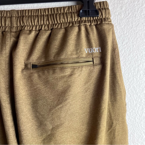 Like New Vuori Men’s Athletic Joggers Tan / Orange Size Small - Picture 4 of 5